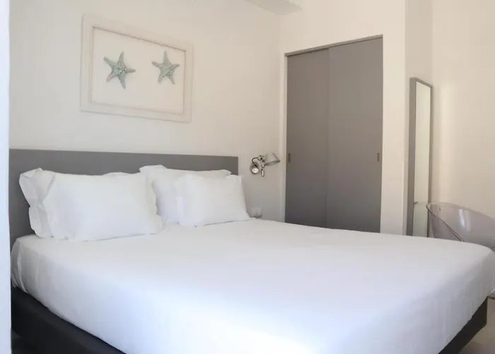 Mar Bravo 3* נאזרה