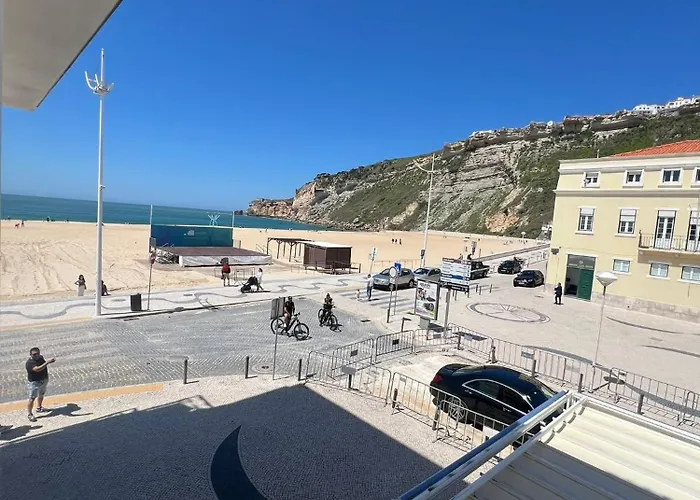 מלון Mar Bravo נאזרה