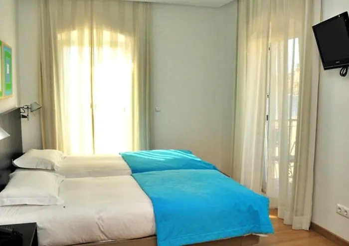 Mar Bravo מלון 3*