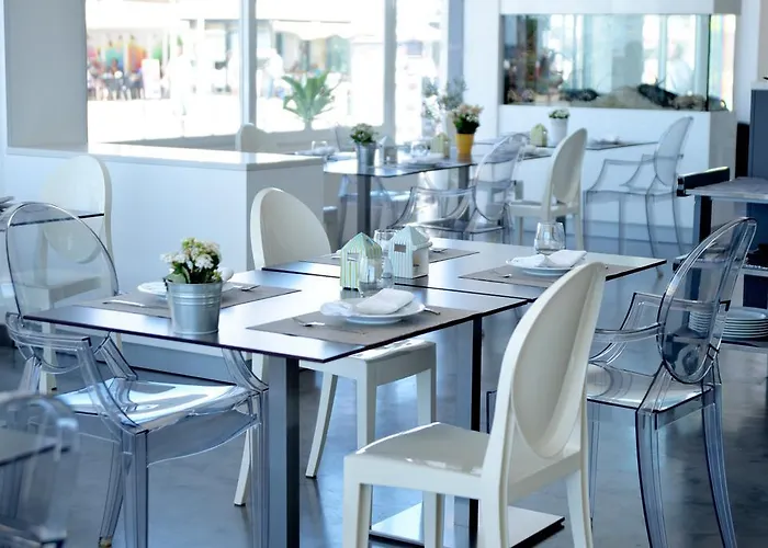 Mar Bravo מלון 3*