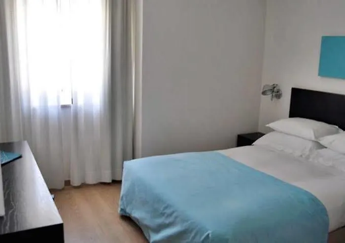 Mar Bravo 3* נאזרה