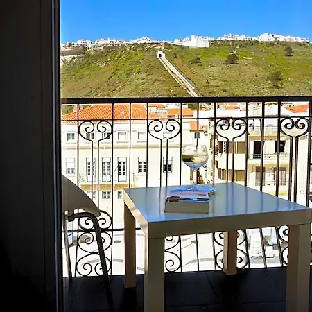 Hotel Mar Bravo Nazaré