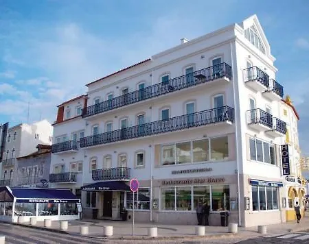 Hotel Mar Bravo Nazaré